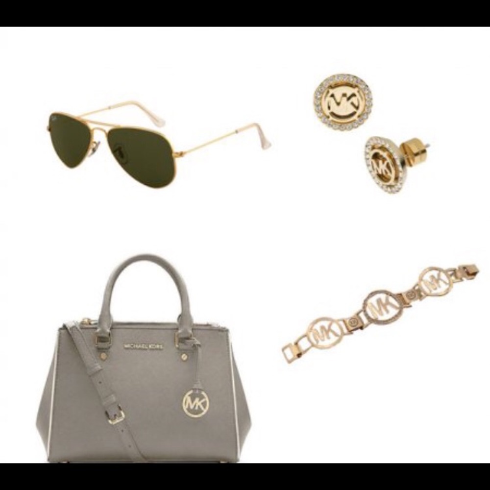 Michael Kors purse